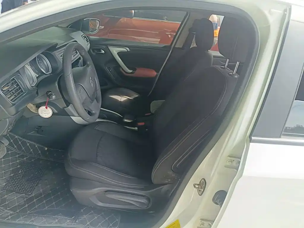 Citroen C3-XR — миниатюра 15