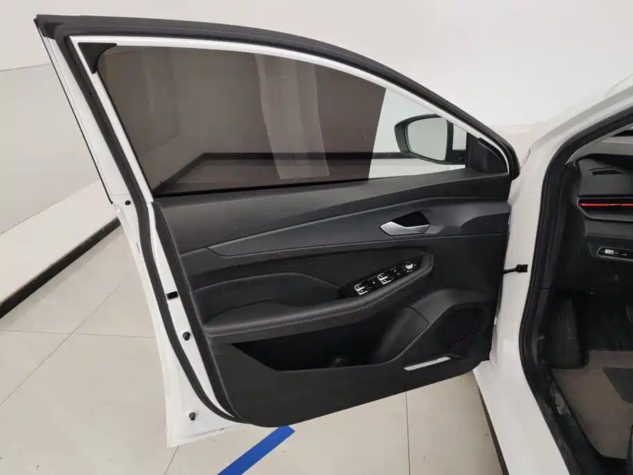 Geely Binrui — миниатюра 7