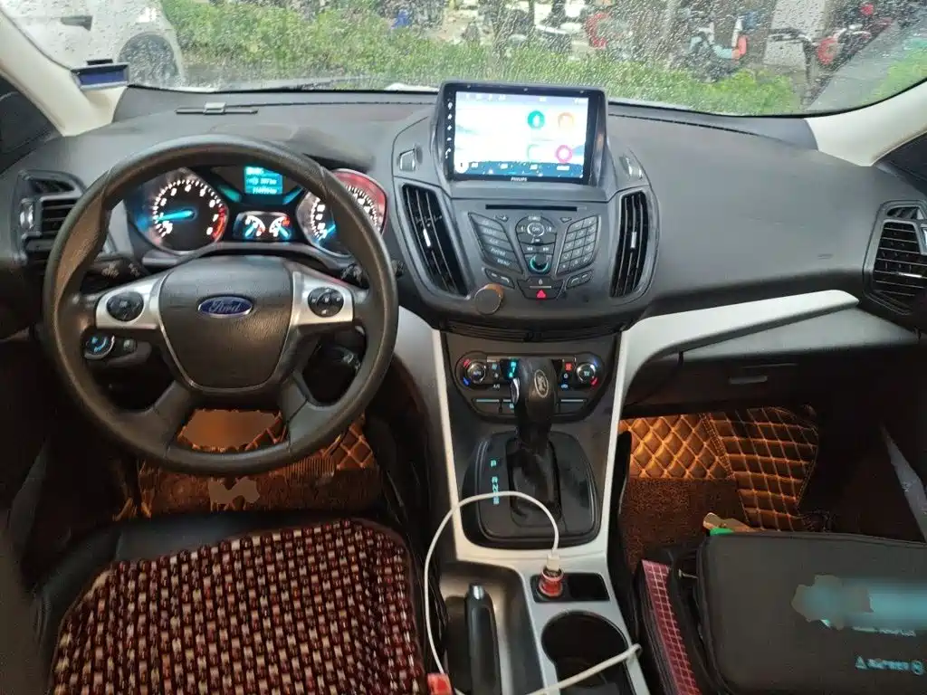 Ford Kuga — миниатюра 5