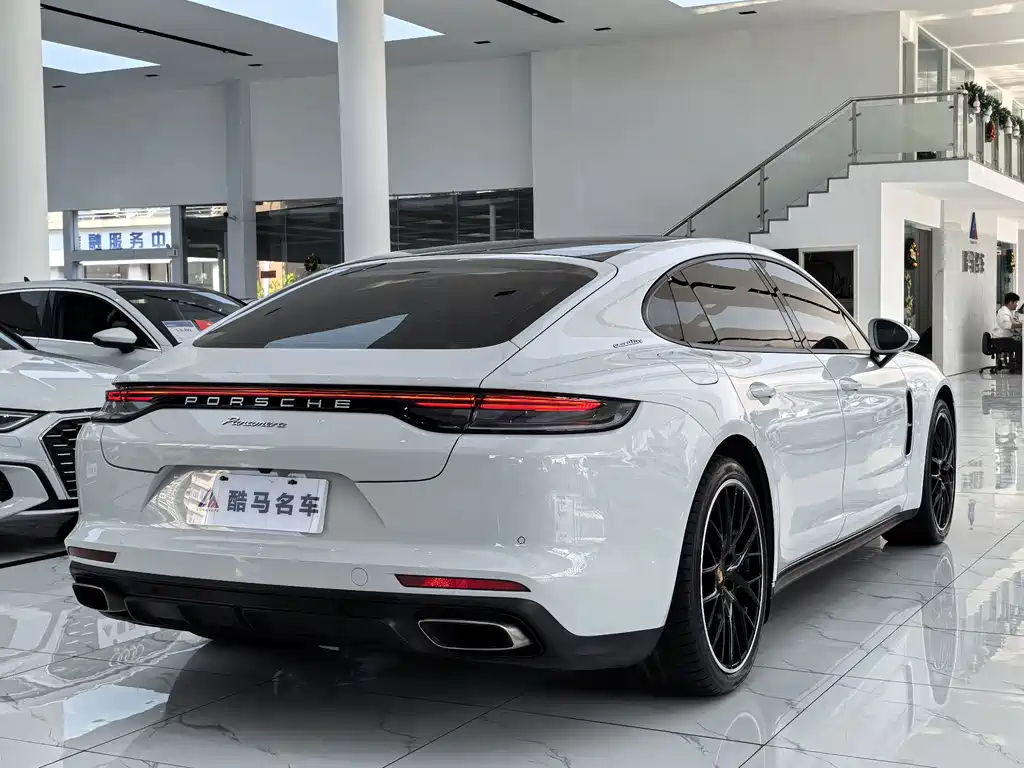 Porsche Panamera Panamera Executive Extended Platinum Edition 2.9T, фото 16