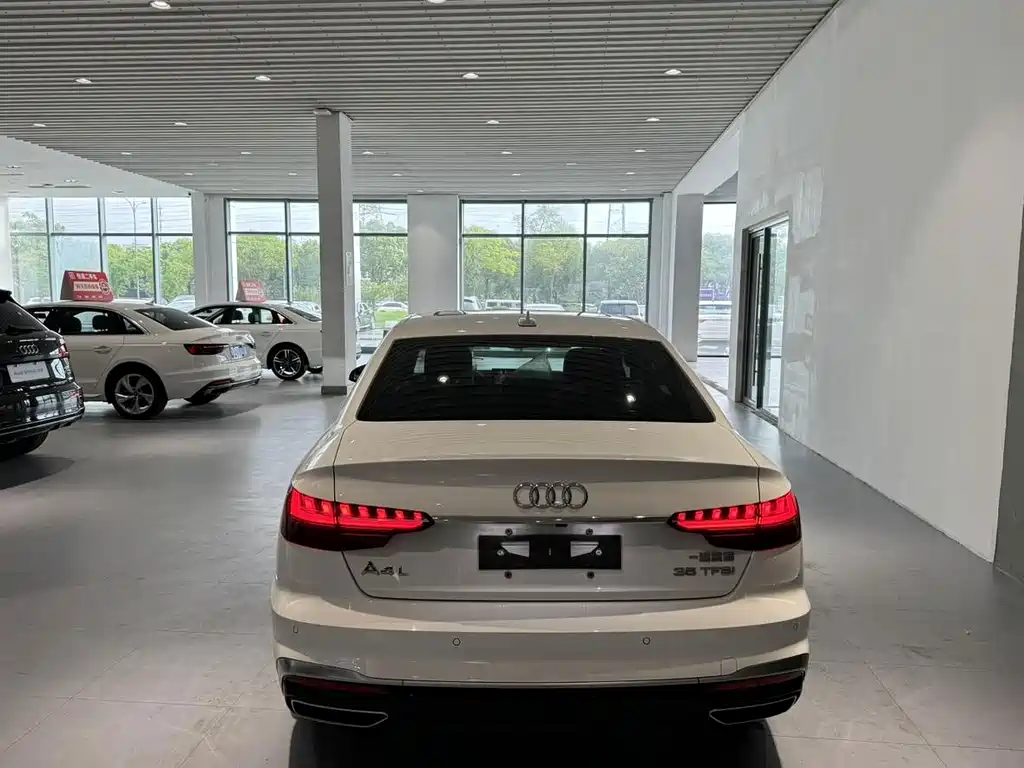 Audi A4L — миниатюра 3