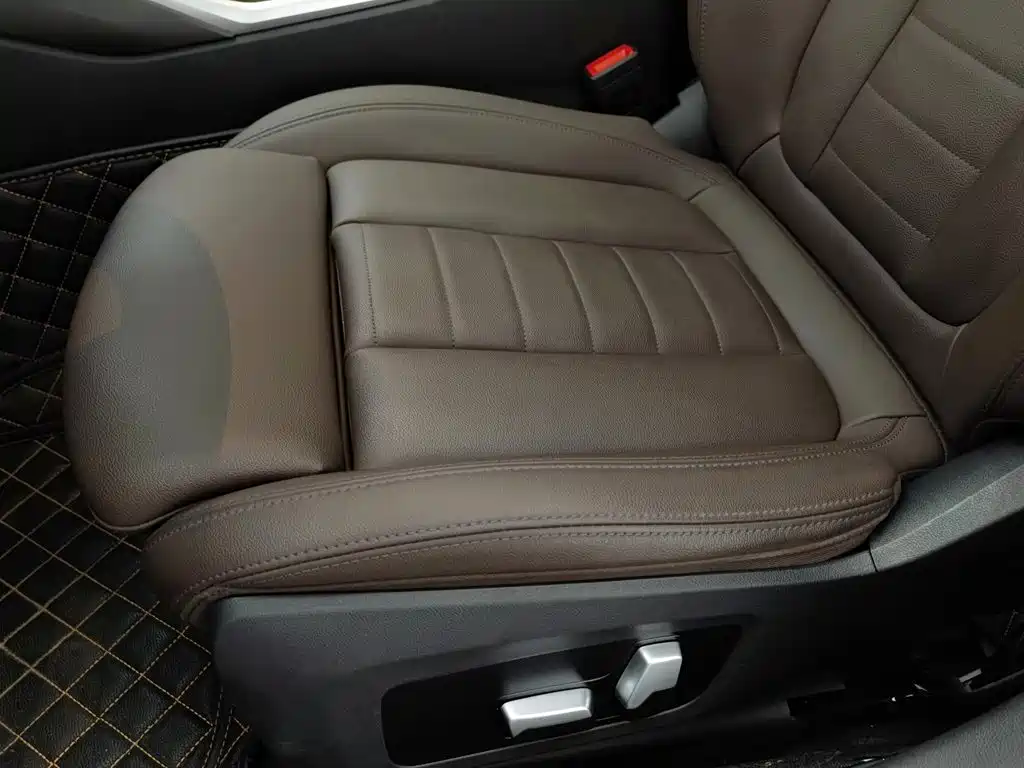 BMW 3 Series — миниатюра 20