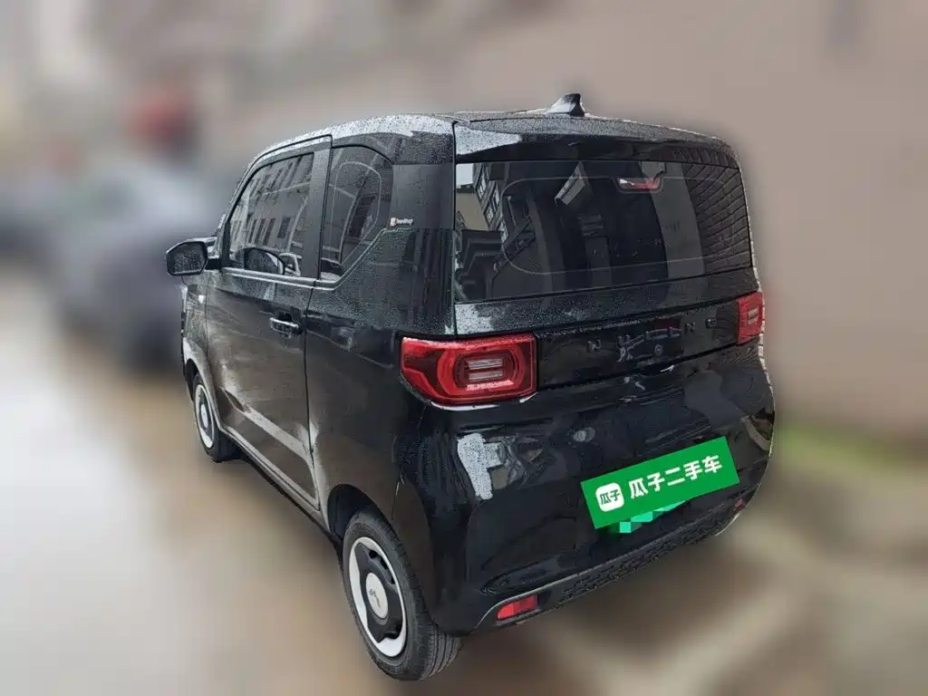 Wuling MINIEV — миниатюра 6