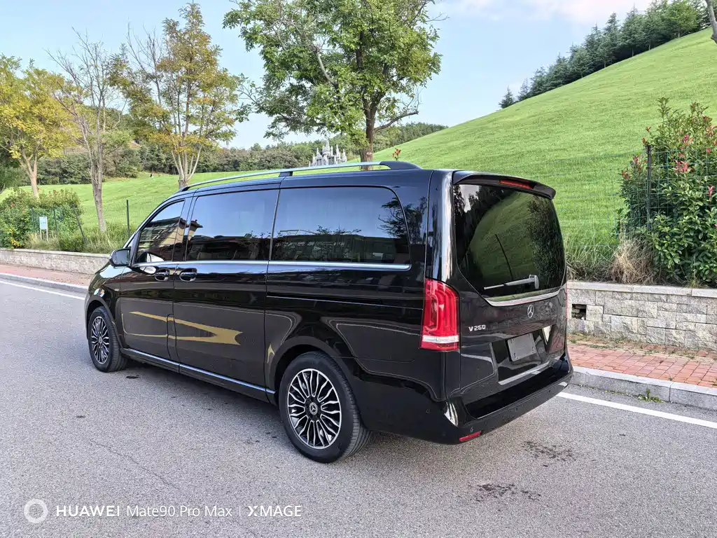 Mercedes-Benz V-Class — миниатюра 4