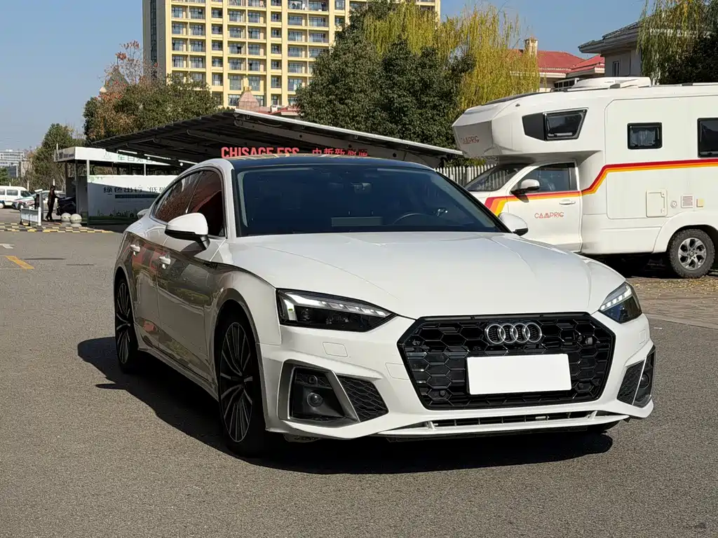 Audi A5 (Import) — миниатюра 3