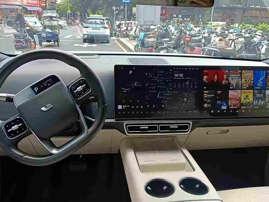 Li Auto Li L8 — миниатюра 3