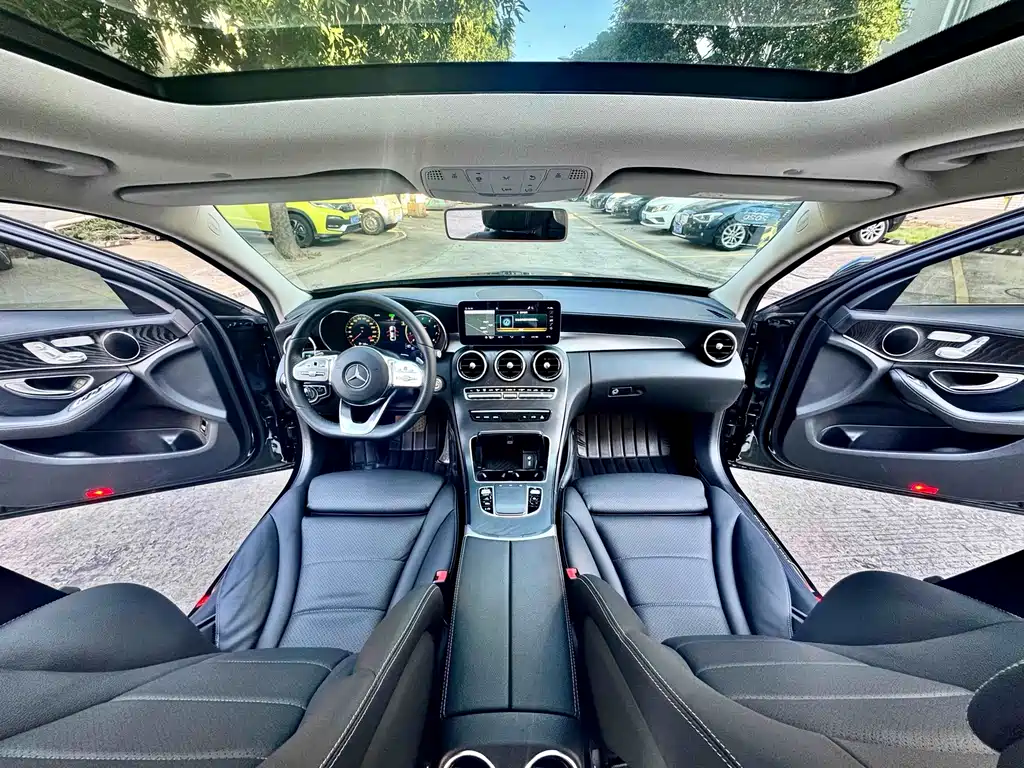 MERCEDES-BENZ C CLASS