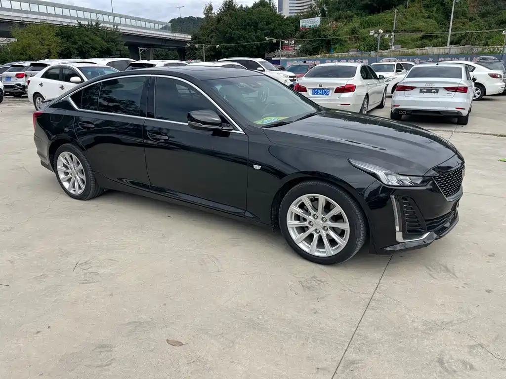 Cadillac CT5 — миниатюра 3