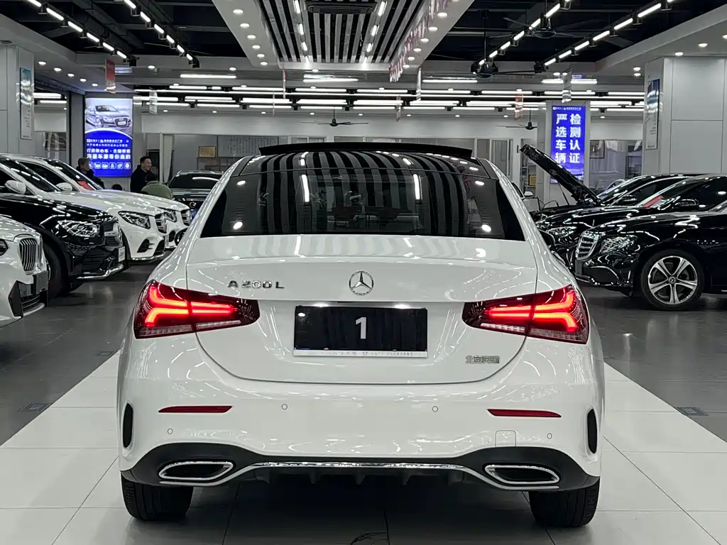 MERCEDES-BENZ A CLASS