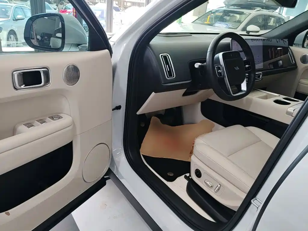 Li Auto Li L6 — миниатюра 16