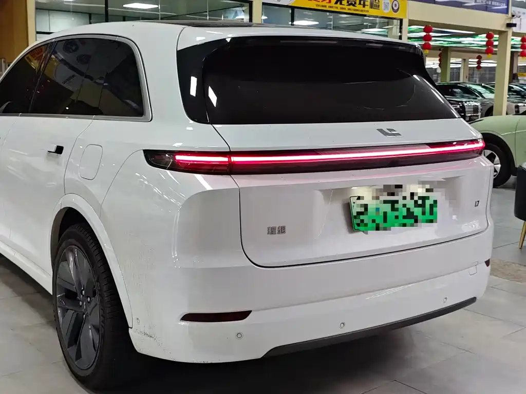 Li Auto IDEAL L7