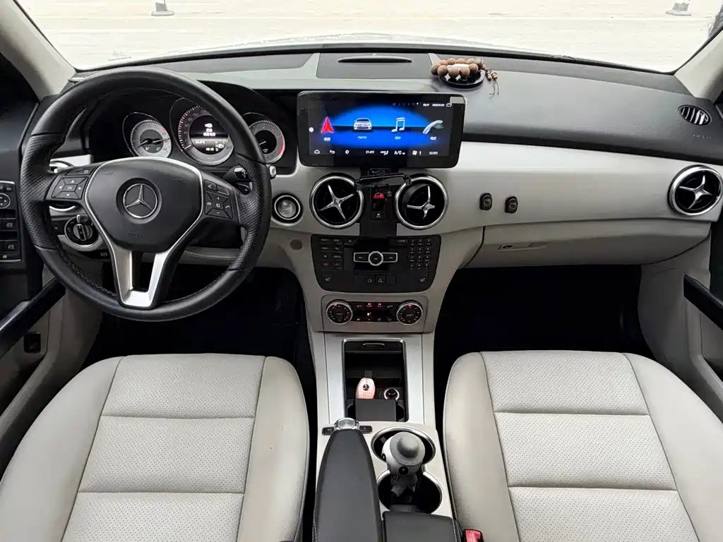 Mercedes-Benz GLK-Class — миниатюра 12