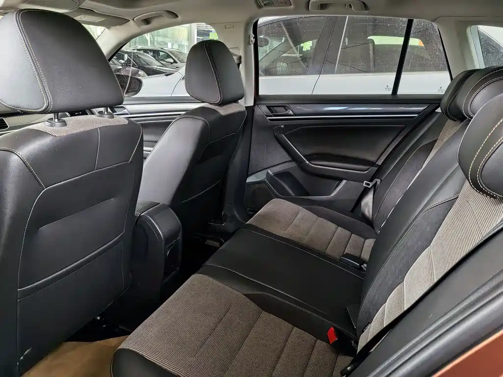 VOLKSWAGEN C TREK WEI COLLAR