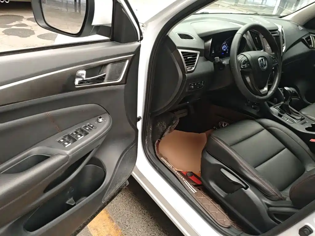 Changan CS75 — миниатюра 16