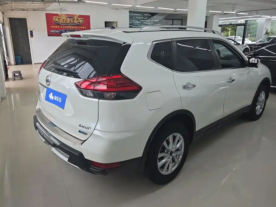 Nissan X-Trail — миниатюра 3