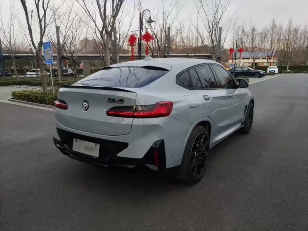 BMW X4 M