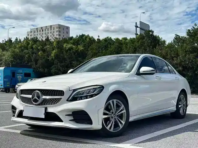 MERCEDES BENZ C CLASS