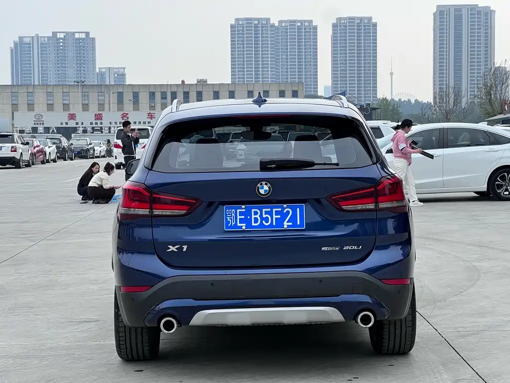 BMW X1 — миниатюра 3