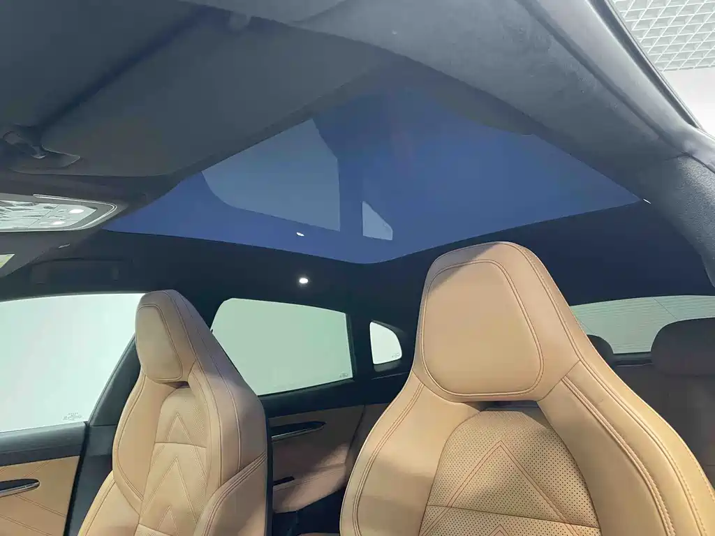 ZEEKR EXTREME KRYPTON 001