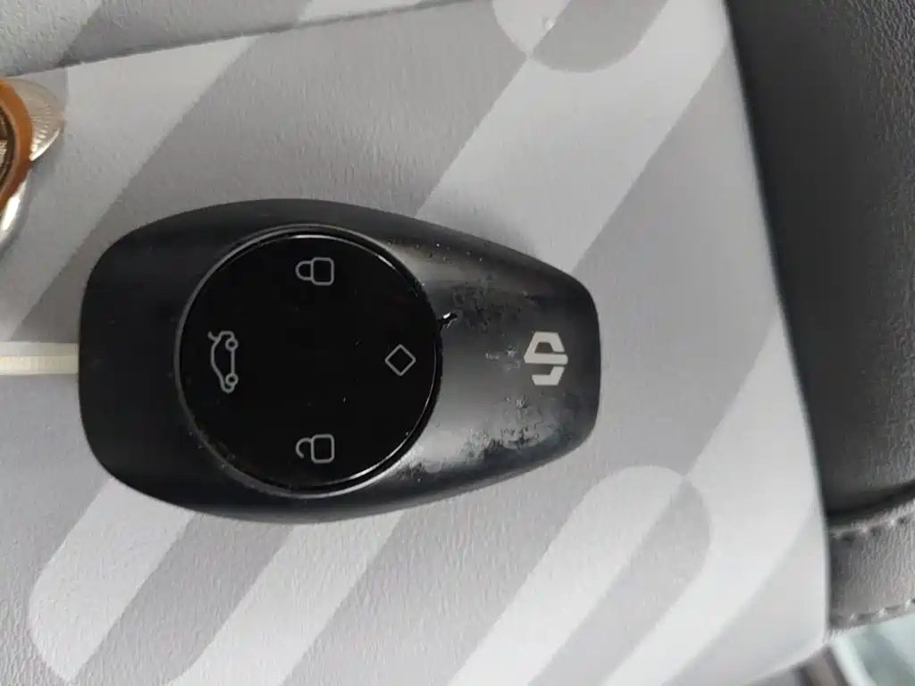 Leapmotor Leapmotor T03 — миниатюра 9