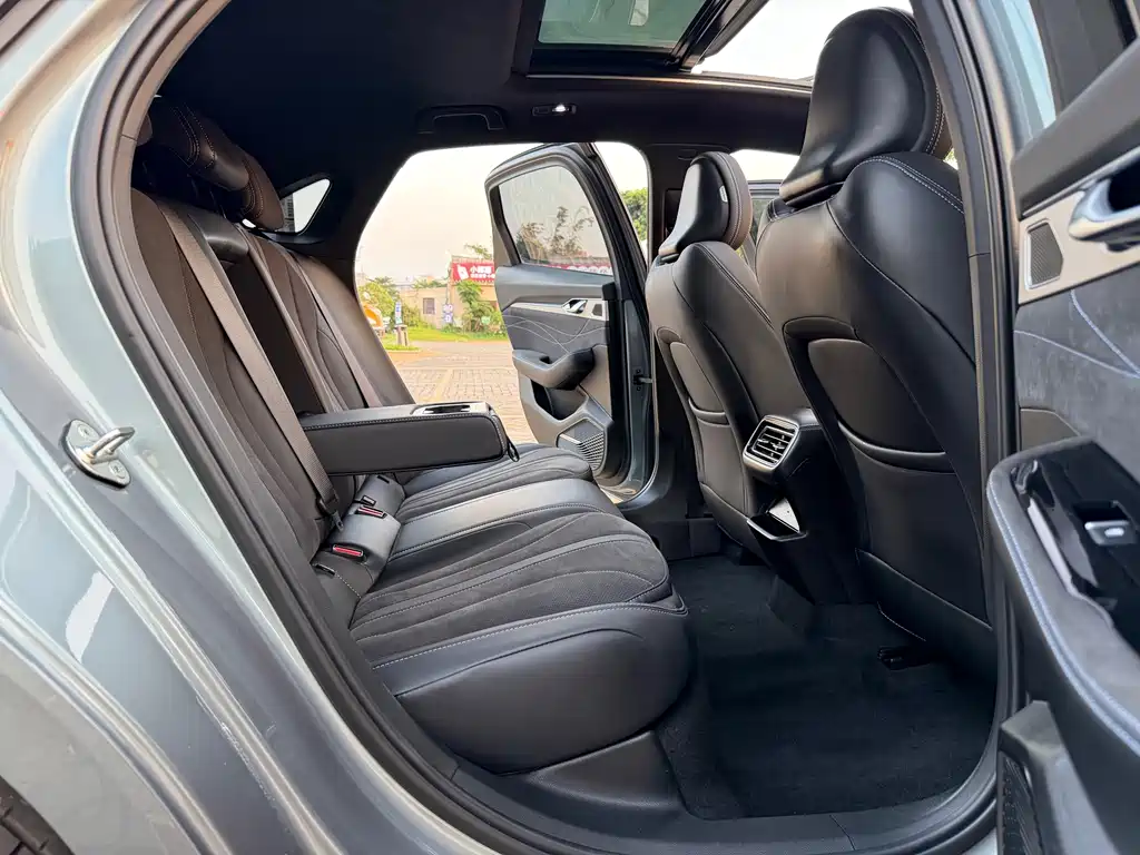 Geely Xingrui — миниатюра 15