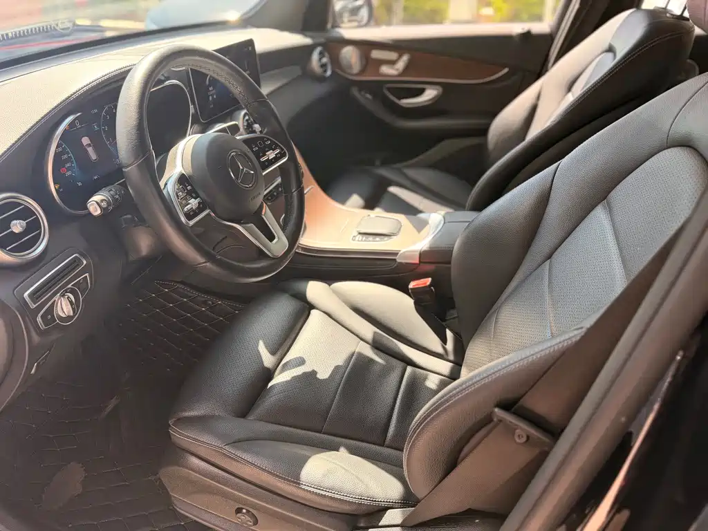 Mercedes-Benz GLC — миниатюра 12
