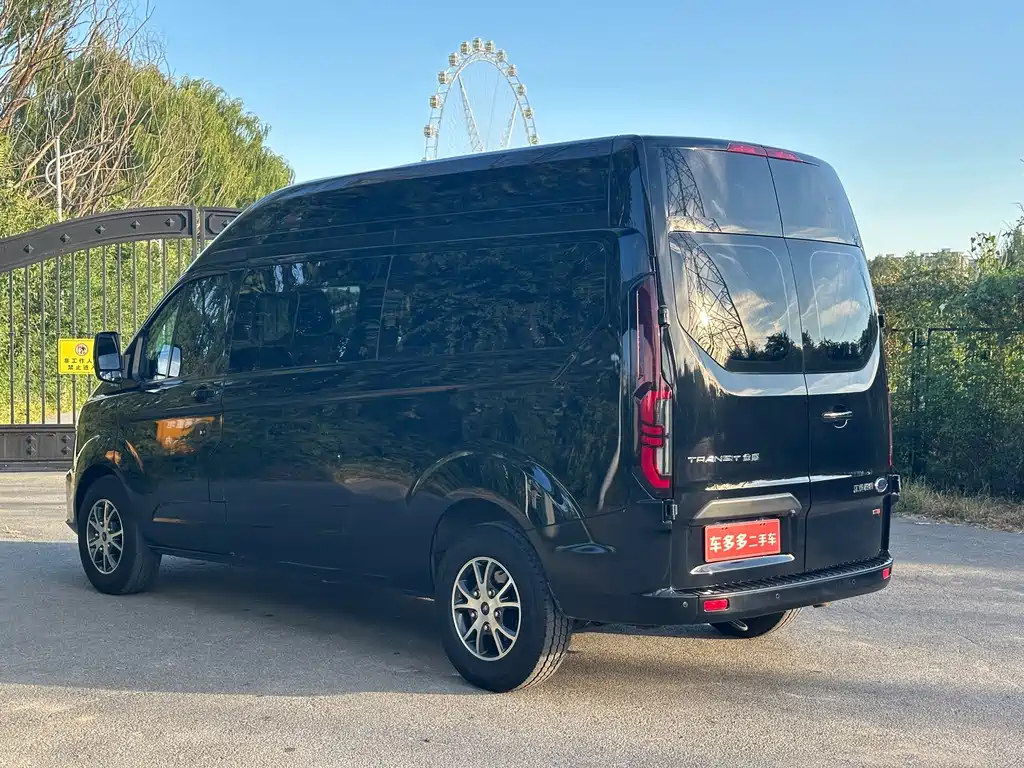 Ford Transit — миниатюра 13