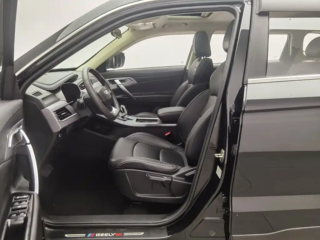 Geely Boyue — миниатюра 10