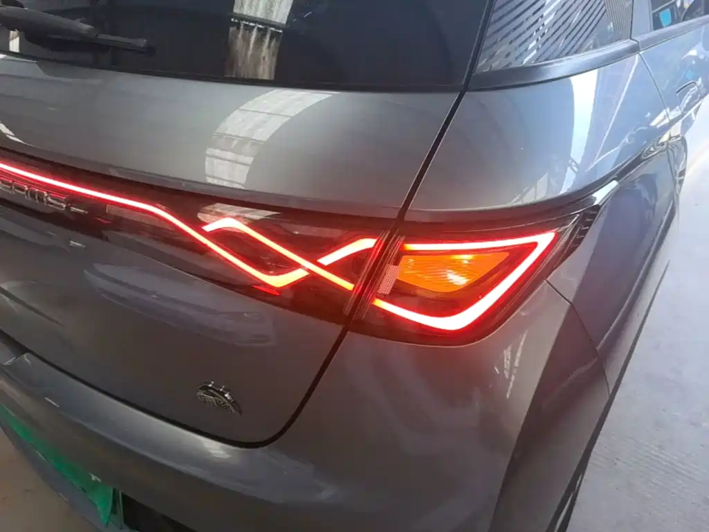 BYD Dolphin — миниатюра 8