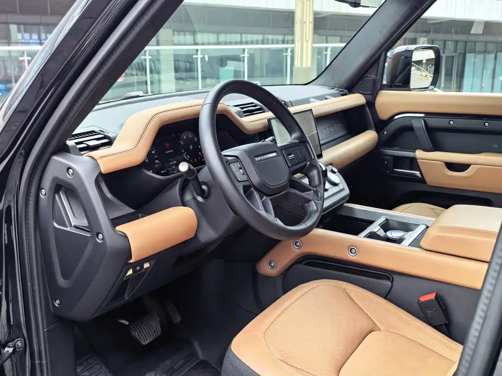 Land Rover Defender — миниатюра 11