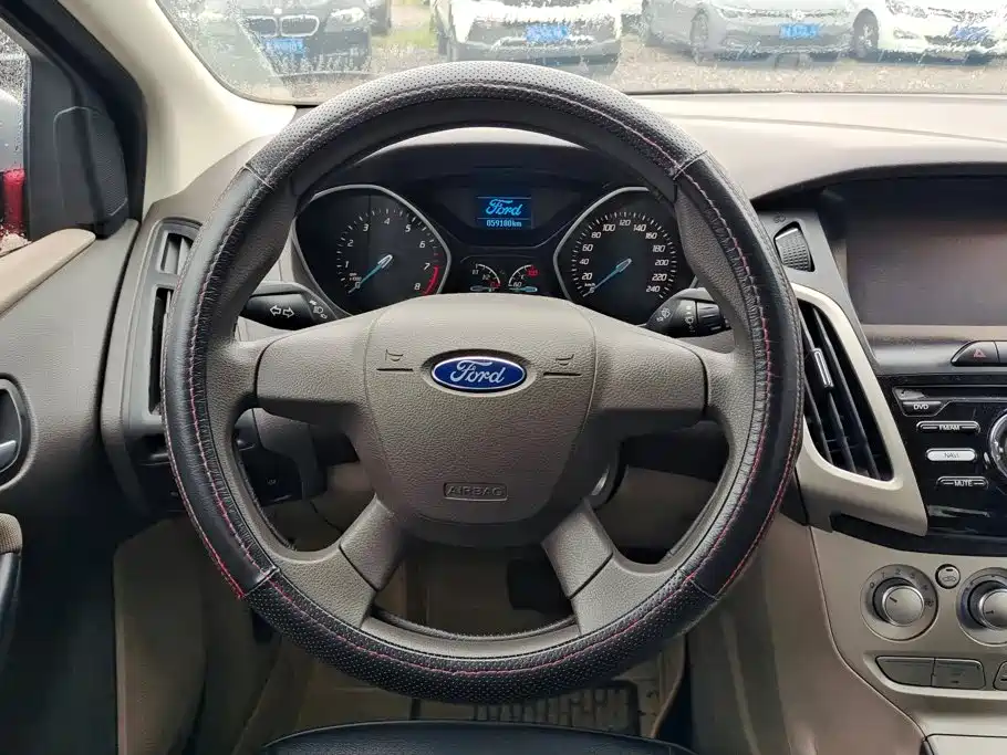 Ford Focus — миниатюра 15