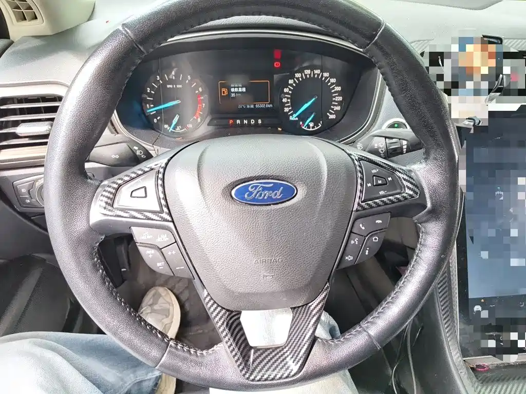 Ford Mondeo — миниатюра 6
