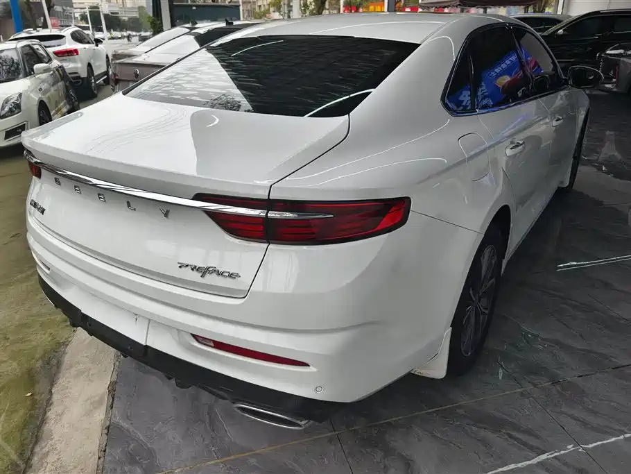 GEELY AUTOMOBILE XINGRUI