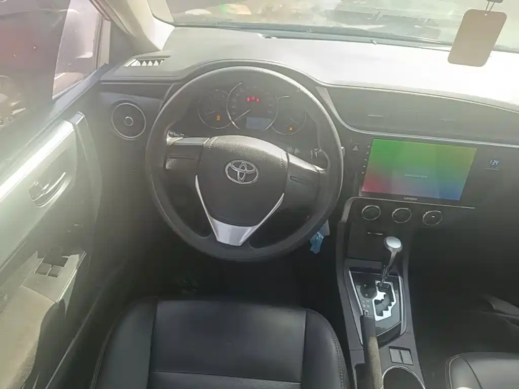 Toyota Corolla — миниатюра 11