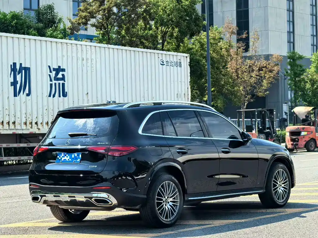 Mercedes-Benz GLC — миниатюра 9