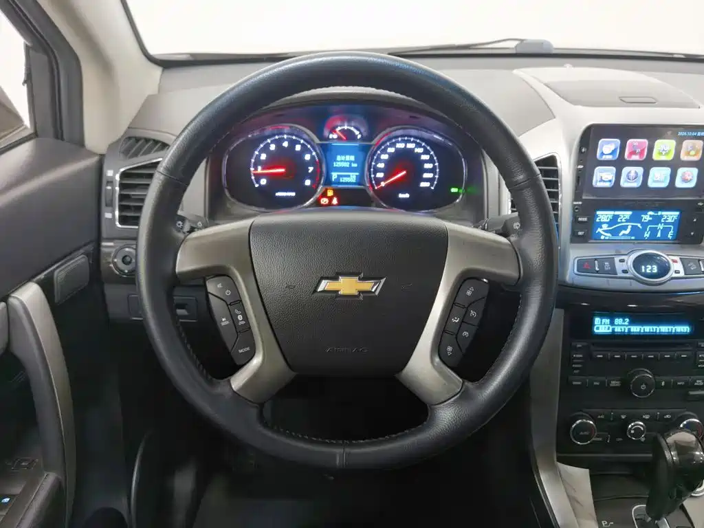 Chevrolet Captiva — миниатюра 11
