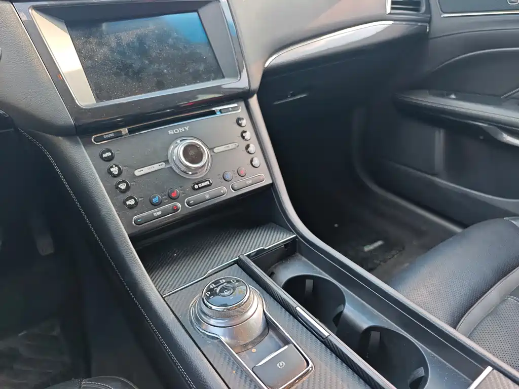 Ford Taurus — миниатюра 17