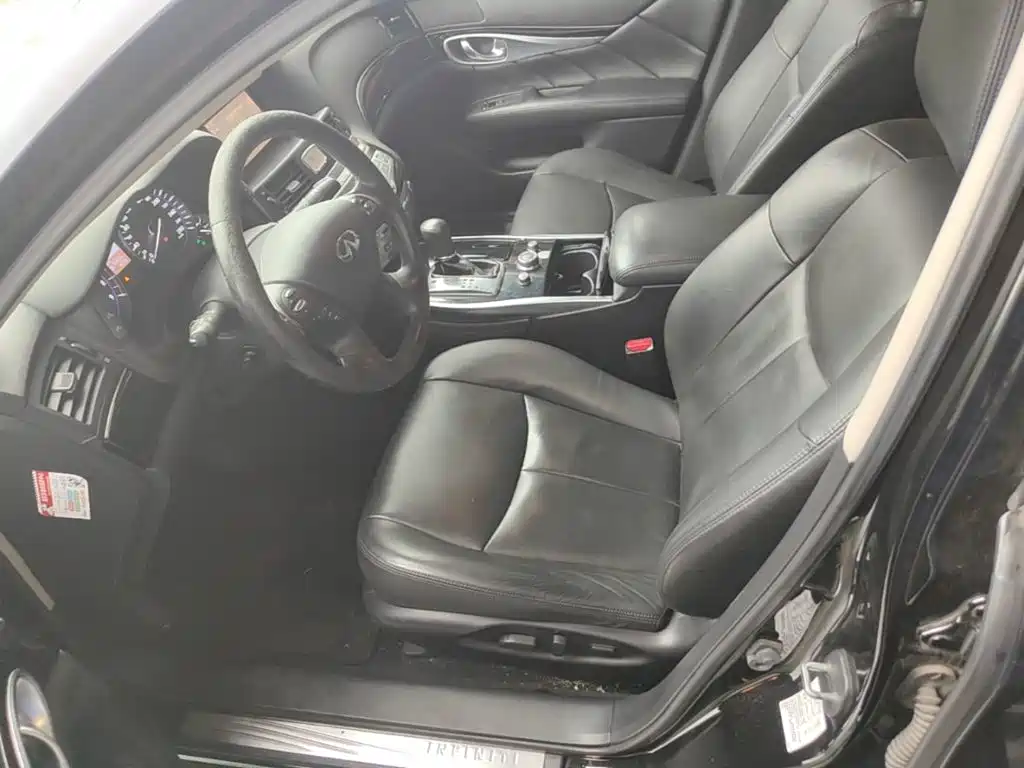 Infiniti Q70 — миниатюра 15