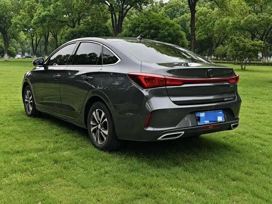 Changan Eado — миниатюра 6