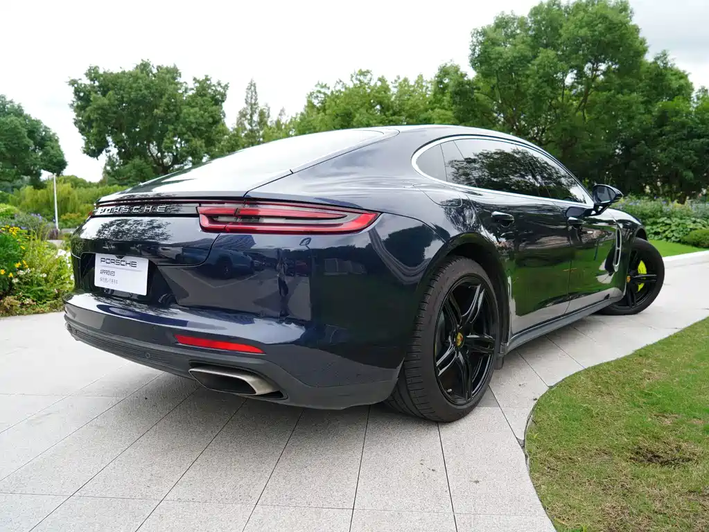 Porsche Panamera Hybrid — миниатюра 17