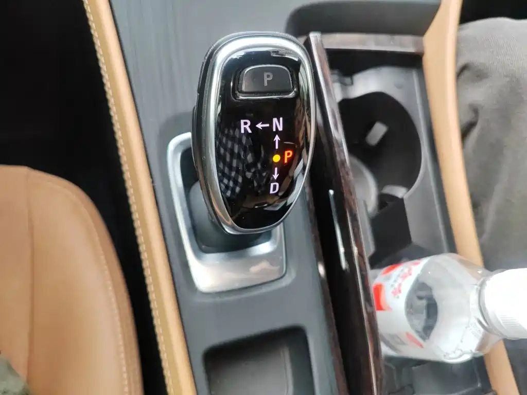 Buick LaCrosse — миниатюра 10