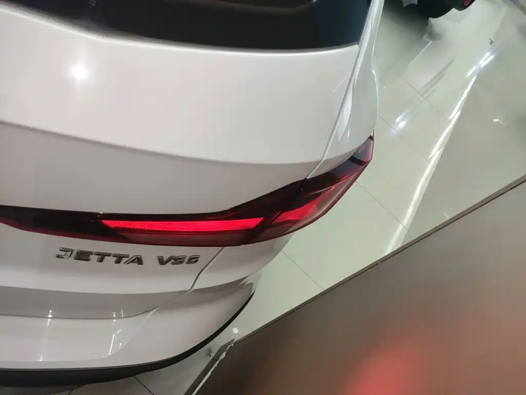 Jetta VS5 — миниатюра 8