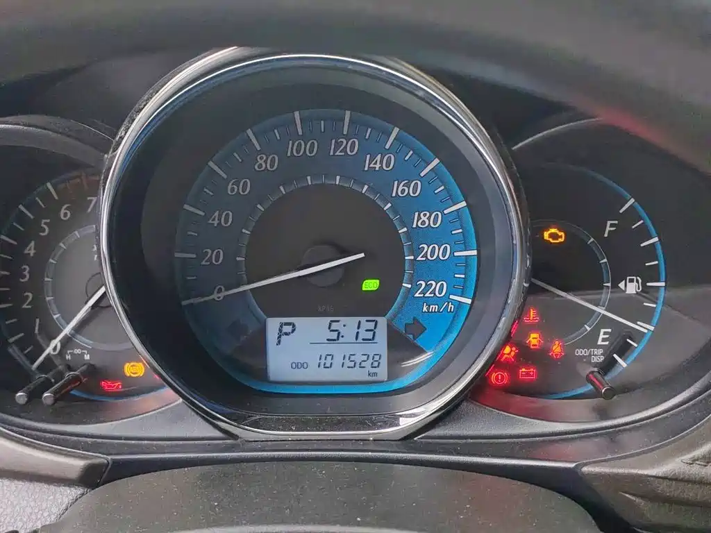 Toyota Yaris L — миниатюра 12