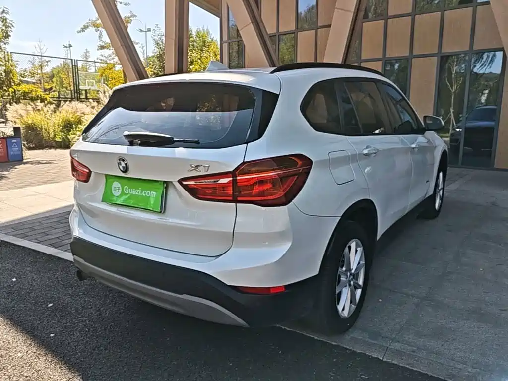 BMW X1 — миниатюра 7