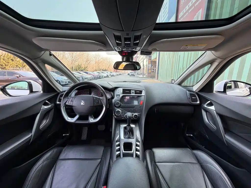 DS DS 5 — миниатюра 4