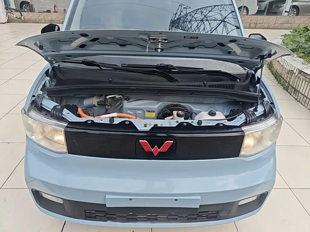 Wuling MINIEV — миниатюра 20