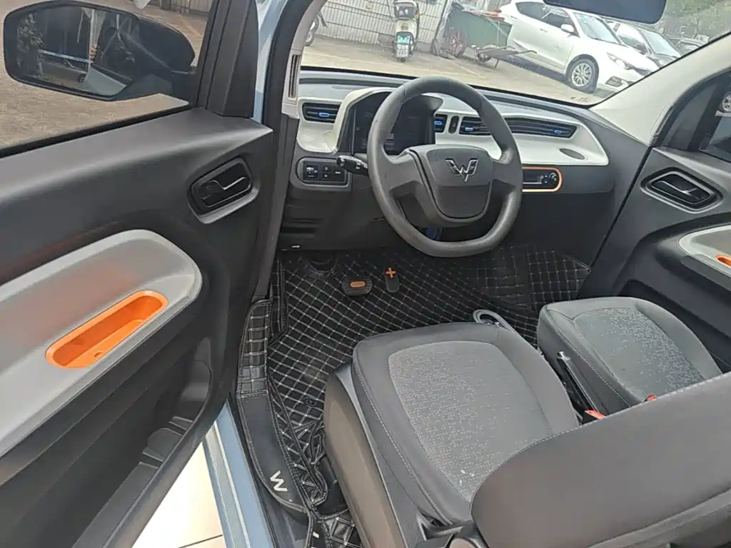 Wuling MINIEV — миниатюра 16