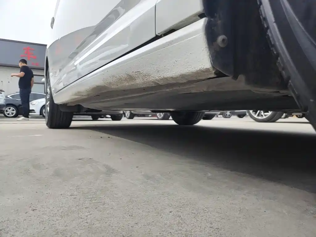 Volkswagen Sagitar — миниатюра 21