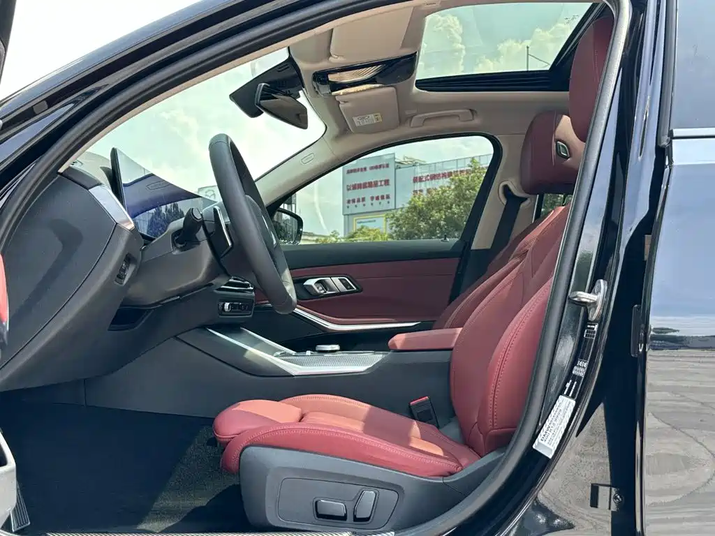 BMW 3 Series — миниатюра 15