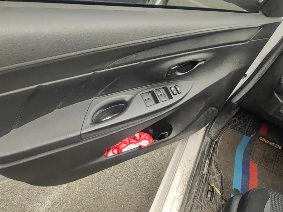 Toyota Vios — миниатюра 7